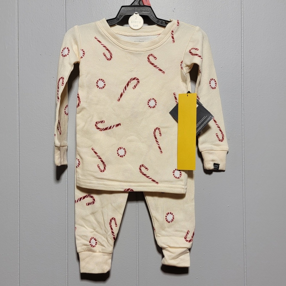 Modern Moments by Gerber Toddler 2T Candy Cane Thermal Pajama Set Oatmeal Red